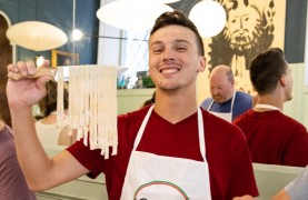 3 in 1 Cooking Class near Navona: Fettuccine, Ravioli & Tiramisu